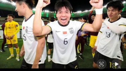 九游娱乐app下载-U23国足3-0完胜越南，队长徐彬父母曾远赴沙特为儿子助威